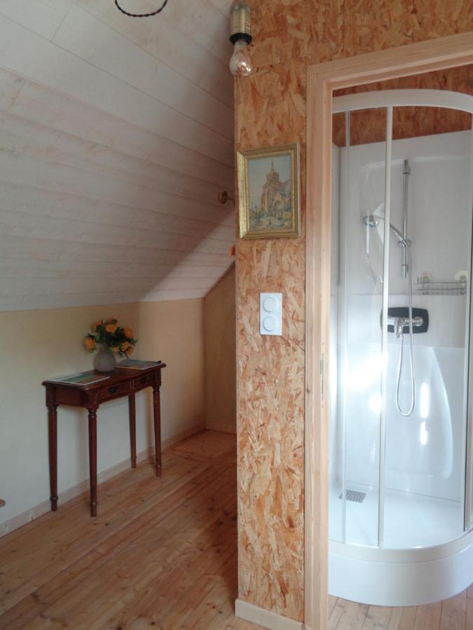 Ker Adsav Bed & Breakfast Saint-Pierre-de-Plesguen Dış mekan fotoğraf