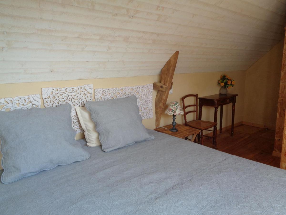 Ker Adsav Bed & Breakfast Saint-Pierre-de-Plesguen Dış mekan fotoğraf